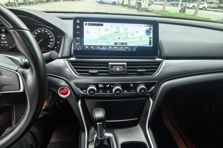 Used Honda Accord 2022 260TURBO Luxury Edition Audio And AC Panel
