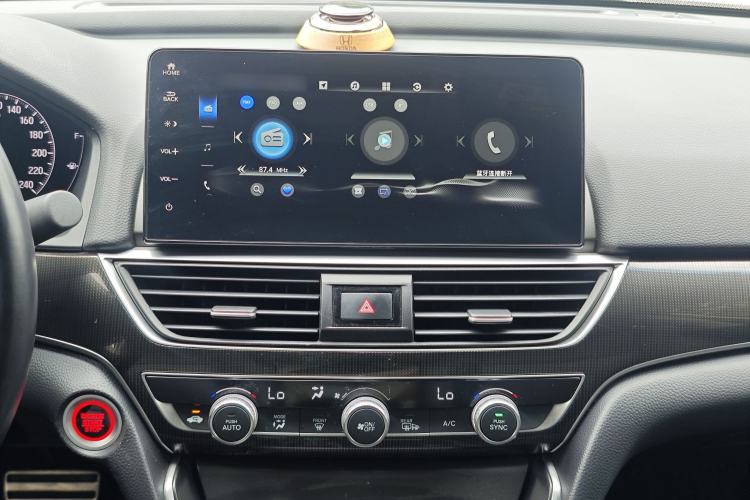 Used Honda Accord 2022 260TURBO Phantom Night · Prestige Edition Audio And AC Panel