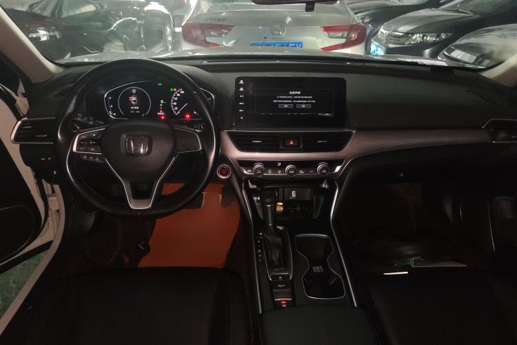 Used Honda Accord 2022 260TURBO Luxury Edition Center Console