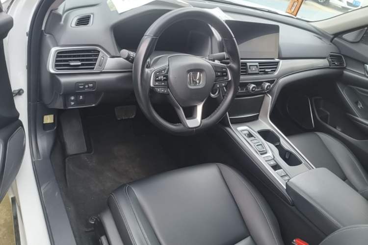 Used Honda Accord 2022 Xing·Hybrid 2.0L Xingling Version Center Console