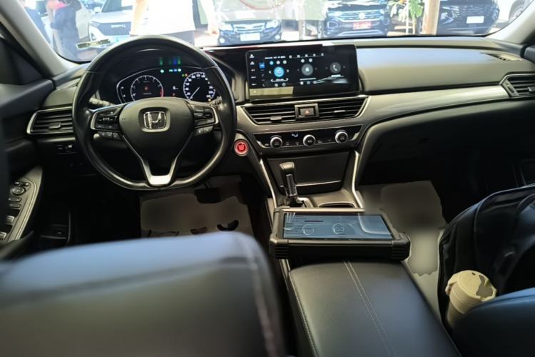 Used Honda Accord 2022 260TURBO Luxury Edition Center Console