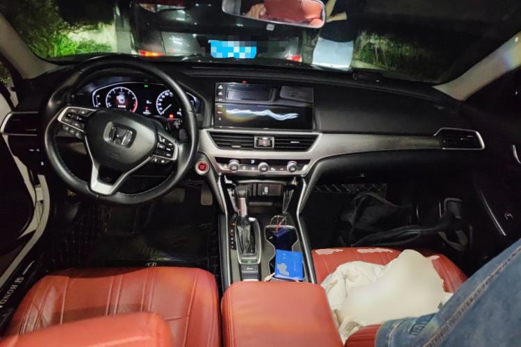 Used Honda Accord 2022 260TURBO Luxury Edition Center Console