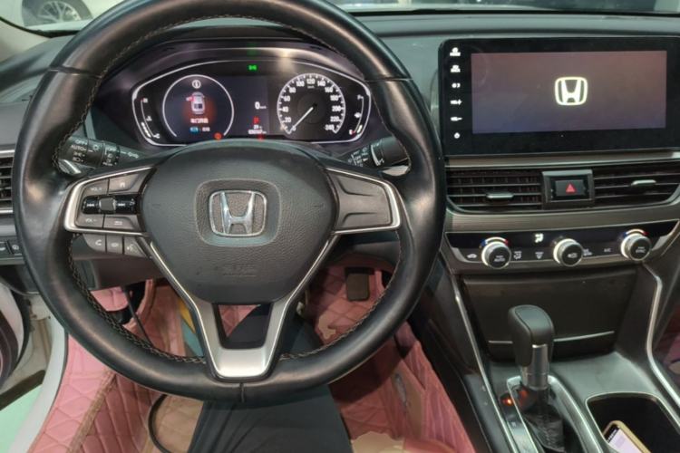 Used Honda Accord 2022 260TURBO Luxury Edition Center Console