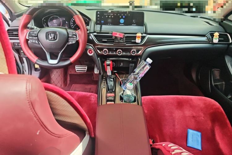 Used Honda Accord 2022 260TURBO Phantom Night · Prestige Edition Center Console
