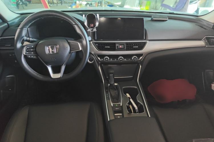 Used Honda Accord 2022 260TURBO Luxury Edition Center Console