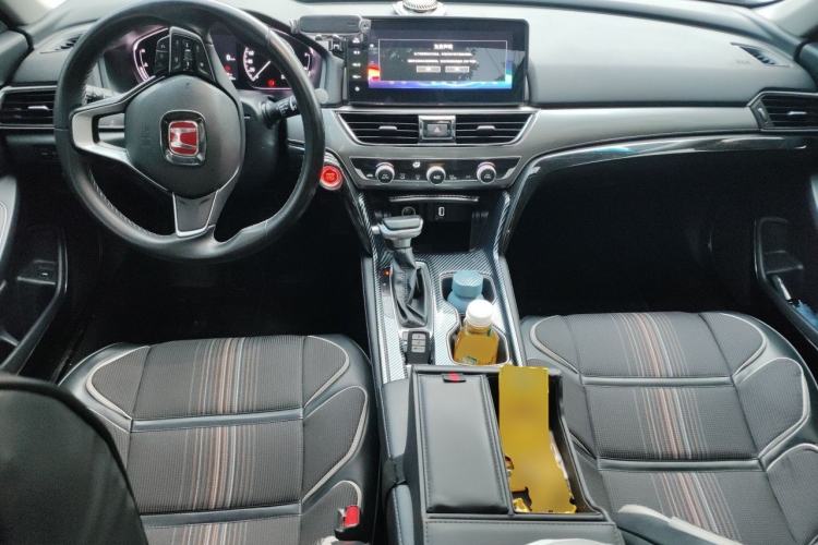 Used Honda Accord 2022 260TURBO Luxury Edition Center Console