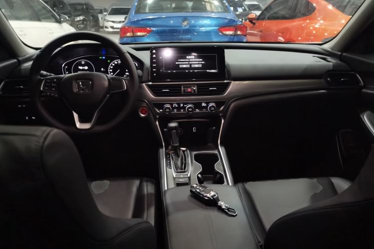 Used Honda Accord 2022 260TURBO Luxury Edition Center Console