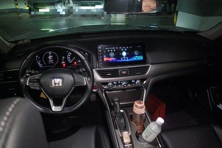 Used Honda Accord 2022 260TURBO Luxury Edition Center Console