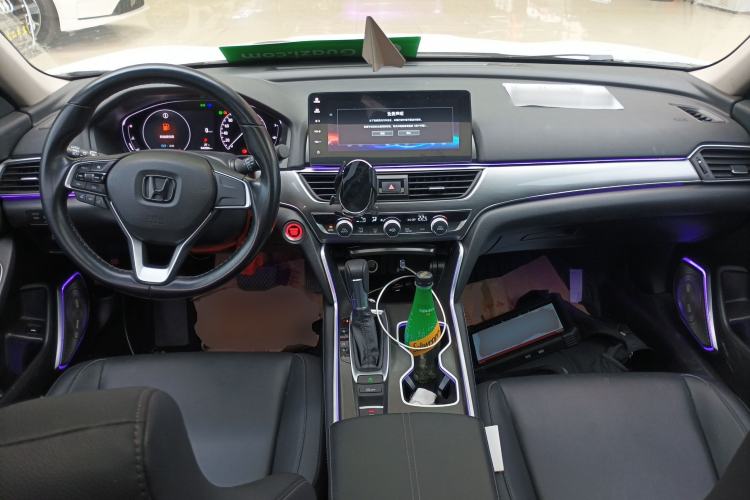 Used Honda Accord 2022 260TURBO Luxury Edition Center Console