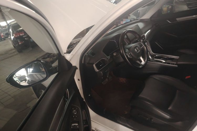 Used Honda Accord 2022 260TURBO Luxury Edition Driver Seat
