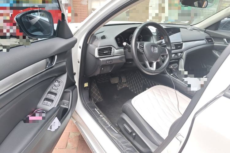 Used Honda Accord 2022 260TURBO Luxury Edition Driver Seat