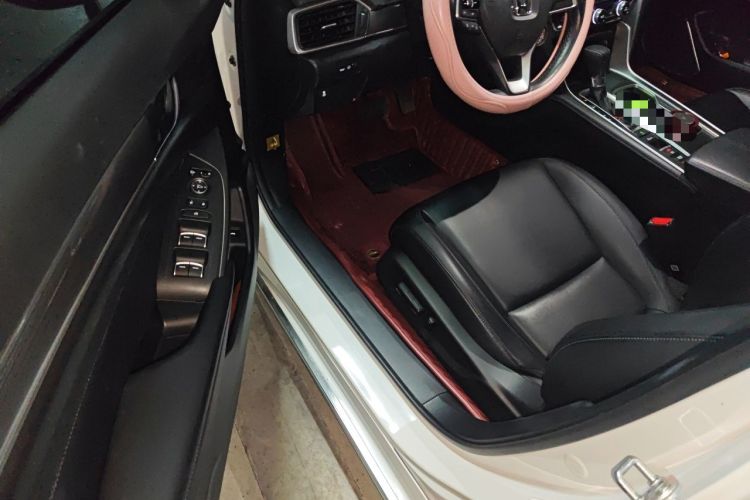 Used Honda Accord 2022 260TURBO Luxury Edition Driver Seat