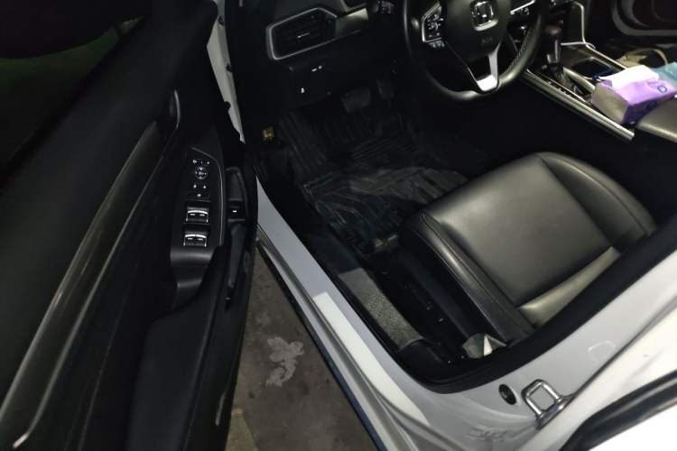Used Honda Accord 2022 260TURBO Luxury Edition Driver Seat
