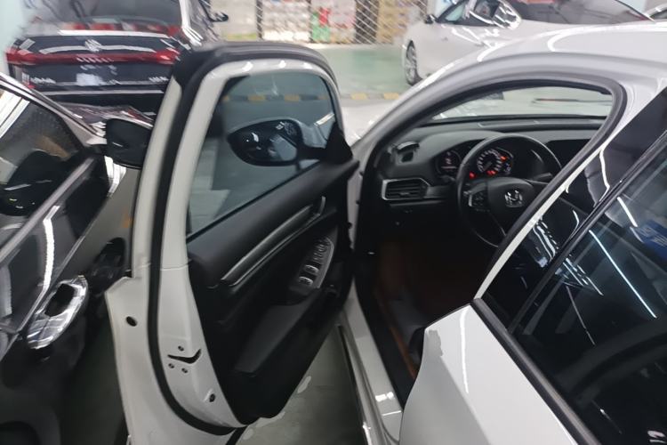 Used Honda Accord 2022 260TURBO Luxury Edition Driver Seat