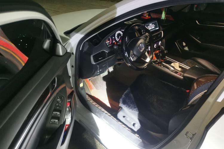 Used Honda Accord 2022 260TURBO Phantom Night · Prestige Edition Driver Seat