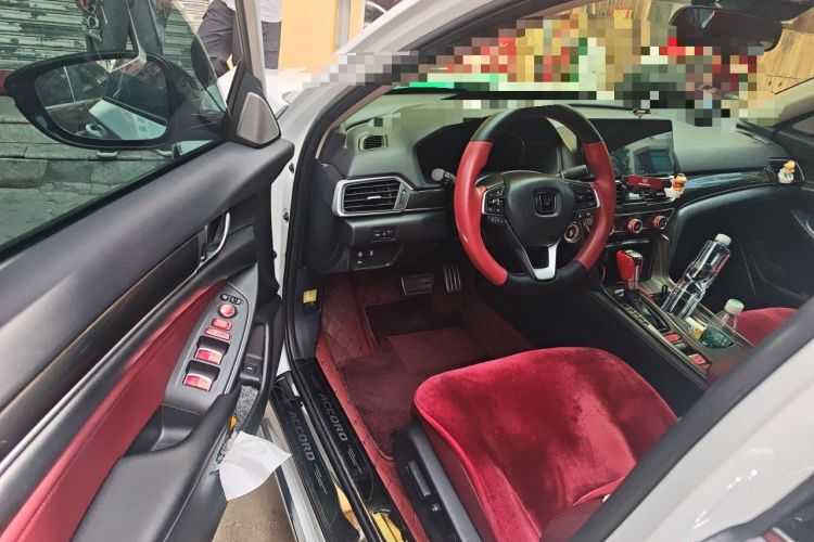 Used Honda Accord 2022 260TURBO Phantom Night · Prestige Edition Driver Seat