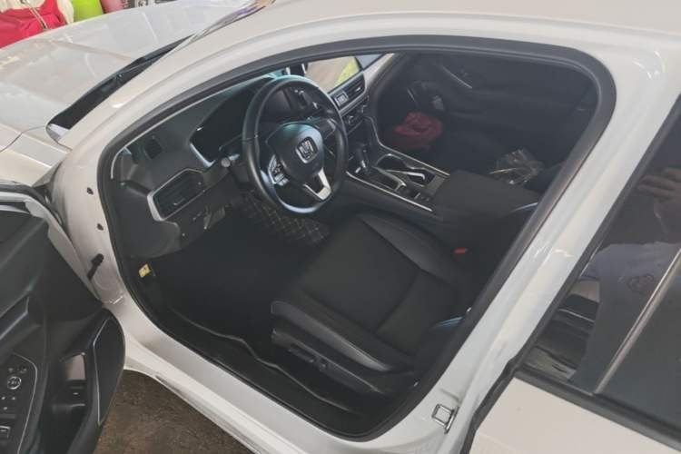 Used Honda Accord 2022 260TURBO Luxury Edition Driver Seat