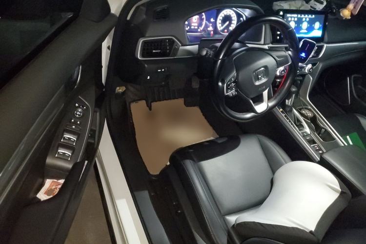 Used Honda Accord 2022 260TURBO Luxury Edition Driver Seat