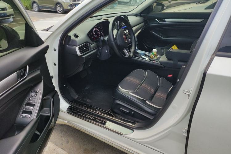 Used Honda Accord 2022 260TURBO Luxury Edition Driver Seat