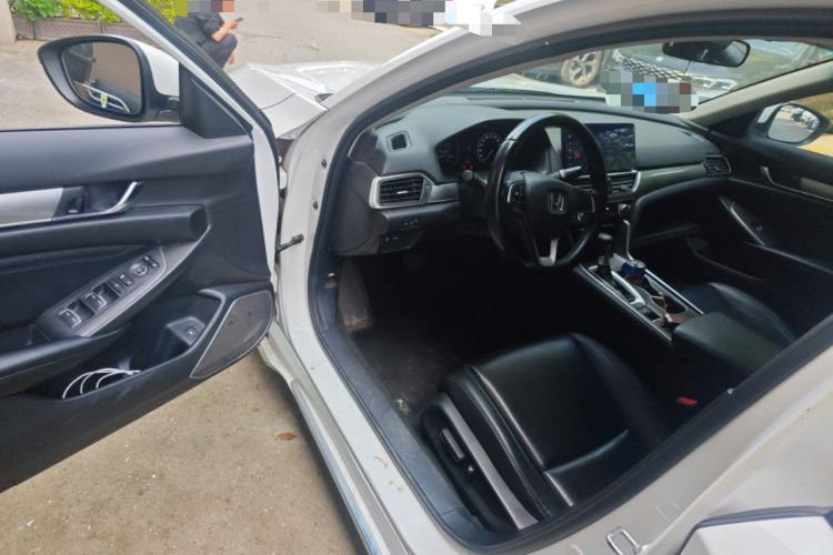 Used Honda Accord 2022 260TURBO Luxury Edition Driver Seat