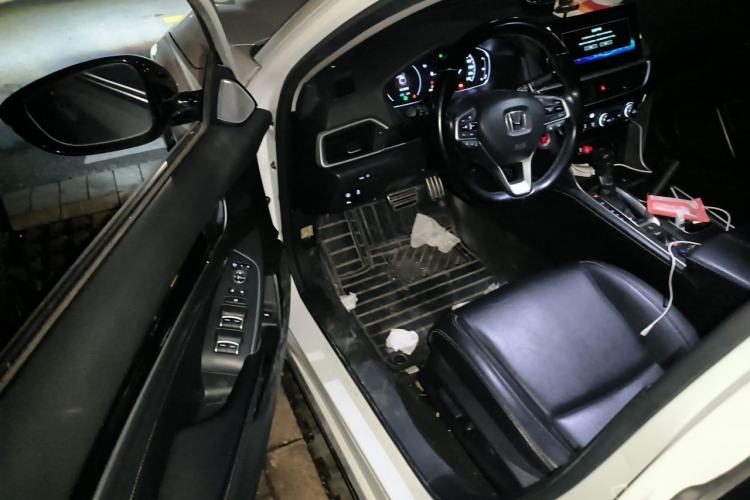 Used Honda Accord 2022 260TURBO Phantom Night · Prestige Edition Driver Seat