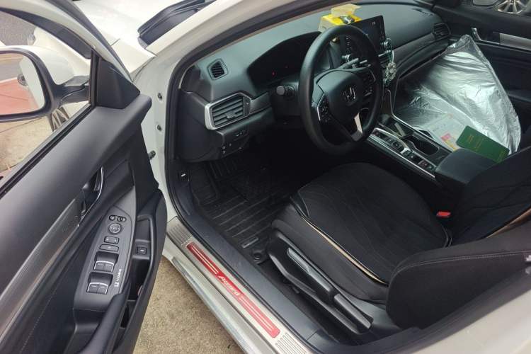 Used Honda Accord 2022 Xingyue L Hybrid 2.0L Rui Ku Edition Driver Seat