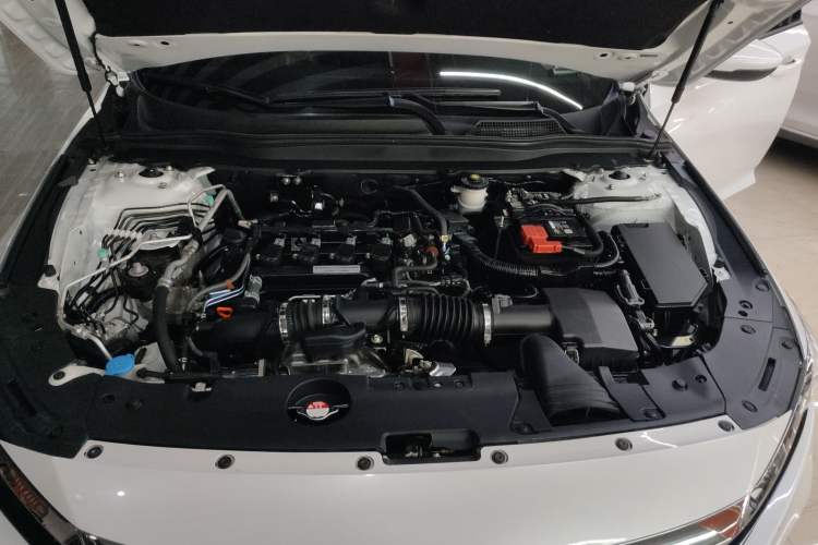 Used Honda Accord 2022 260TURBO Luxury Edition Engine Bay