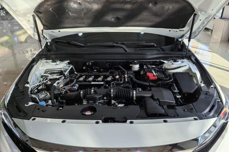 Used Honda Accord 2022 260TURBO Luxury Edition Engine Bay