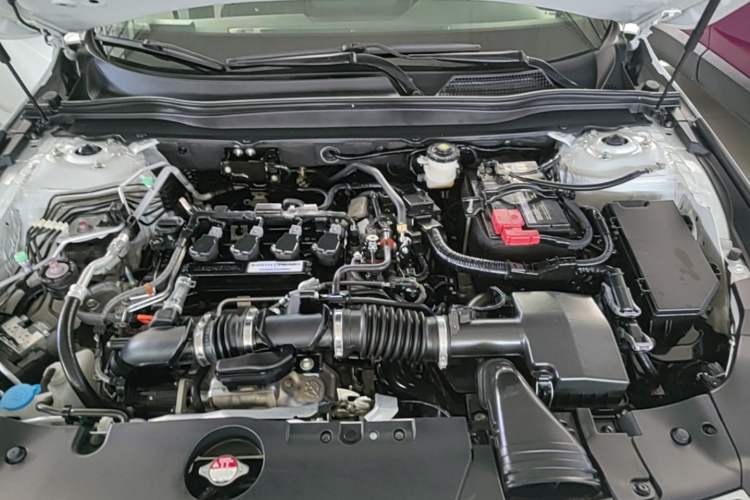 Used Honda Accord 2022 260TURBO Luxury Edition Engine Bay