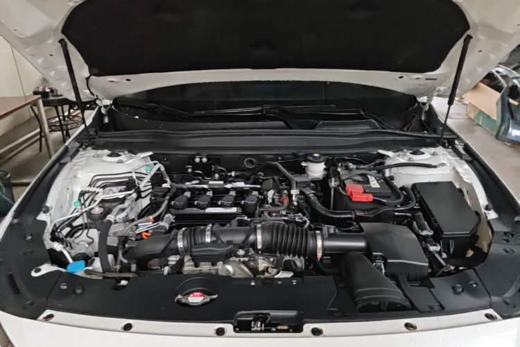 Used Honda Accord 2022 260TURBO Phantom Night · Prestige Edition Engine Bay