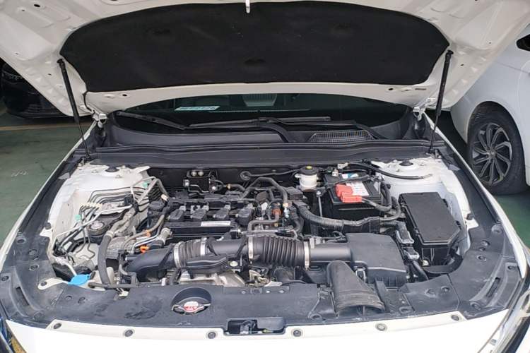 Used Honda Accord 2022 260TURBO Luxury Edition Engine Bay