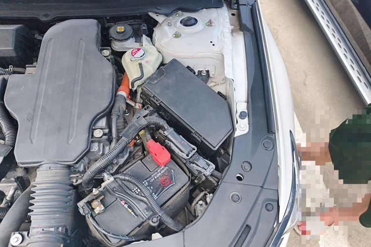 Used Honda Accord 2022 Xing·Hybrid 2.0L Xingling Version Engine Bay Left
