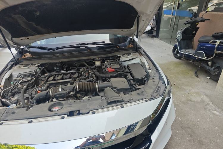 Used Honda Accord 2022 260TURBO Luxury Edition Engine Bay Left