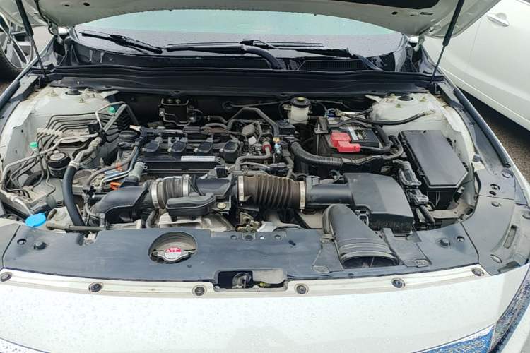 Used Honda Accord 2022 260TURBO Luxury Edition Engine Bay