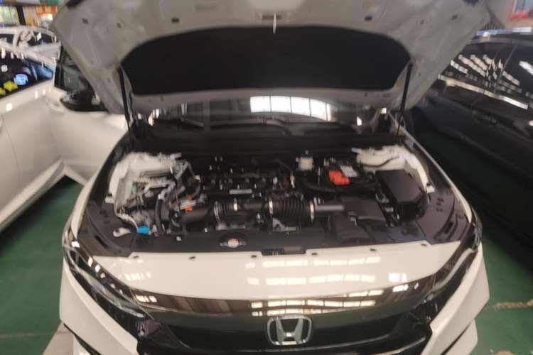 Used Honda Accord 2022 260TURBO Phantom Night · Prestige Edition Engine Bay