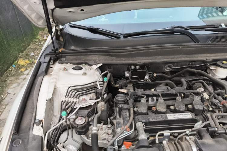 Used Honda Accord 2022 260TURBO Phantom Night · Prestige Edition Engine Bay Right