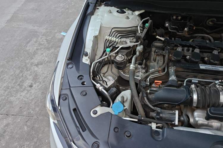 Used Honda Accord 2022 260TURBO Luxury Edition Engine Bay Right