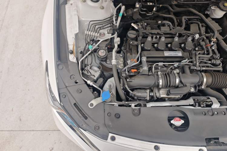 Used Honda Accord 2022 260TURBO Luxury Edition Engine Bay Right