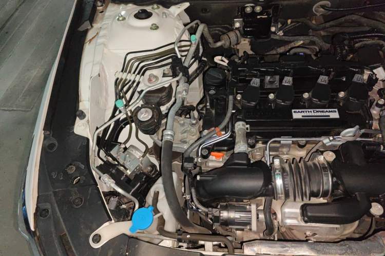 Used Honda Accord 2022 260TURBO Luxury Edition Engine Bay Right