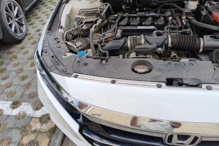 Used Honda Accord 2022 260TURBO Luxury Edition Engine Bay Right