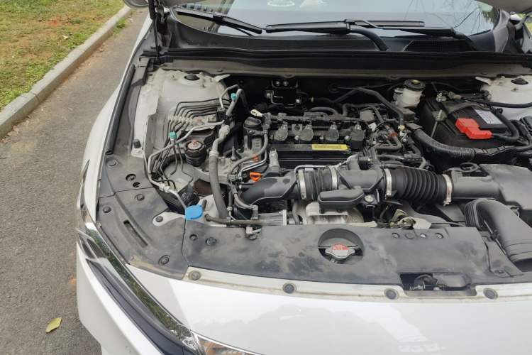 Used Honda Accord 2022 260TURBO Luxury Edition Engine Bay Right
