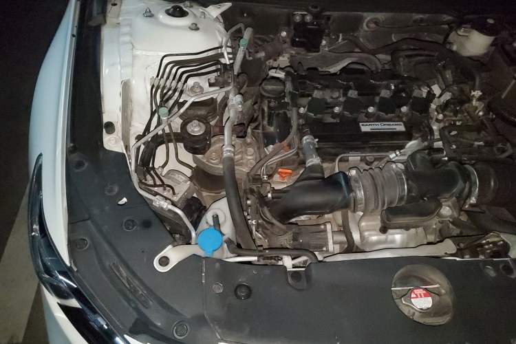Used Honda Accord 2022 260TURBO Luxury Edition Engine Bay Right