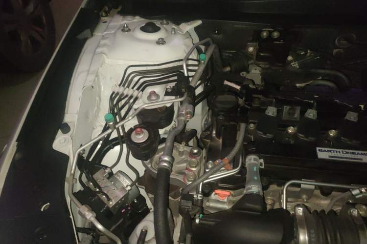 Used Honda Accord 2022 260TURBO Phantom Night · Prestige Edition Engine Bay Right