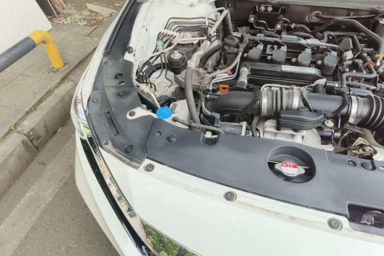 Used Honda Accord 2022 260TURBO Luxury Edition Engine Bay Right