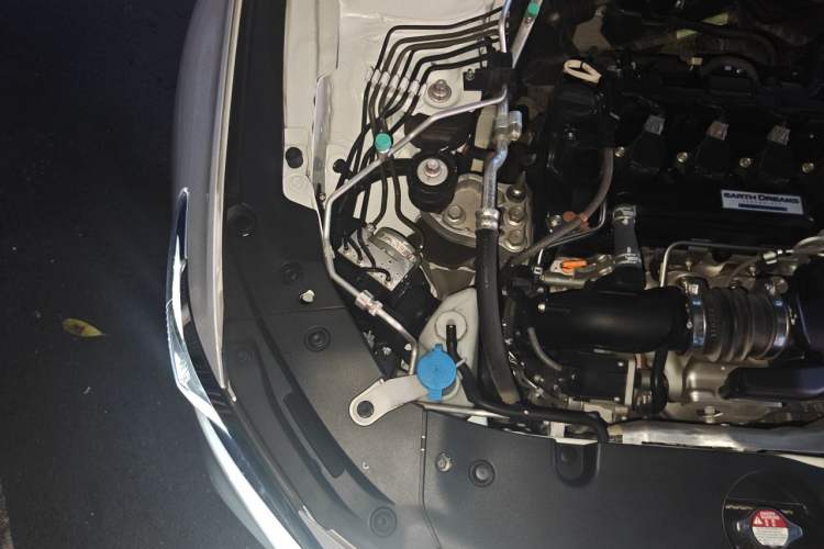 Used Honda Accord 2022 260TURBO Luxury Edition Engine Bay Right