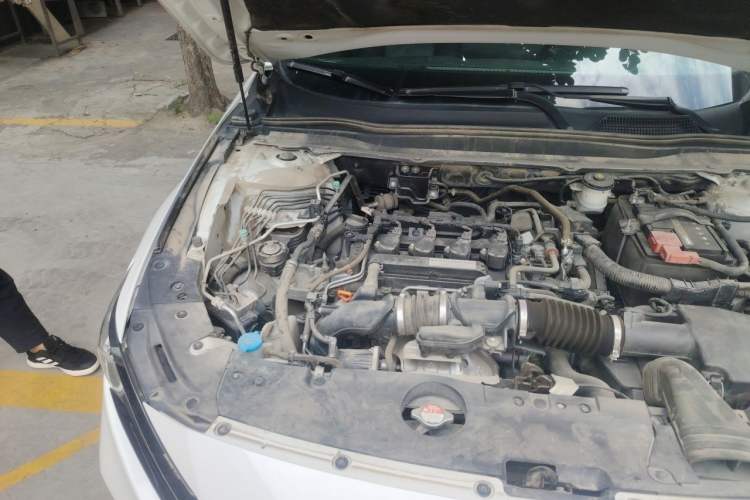 Used Honda Accord 2022 260TURBO Luxury Edition Engine Bay Right