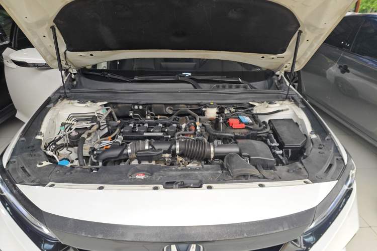Used Honda Accord 2022 260TURBO Luxury Edition Engine Bay