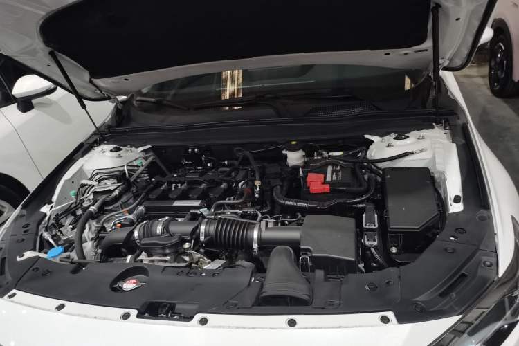 Used Honda Accord 2022 260TURBO Luxury Edition Engine Bay