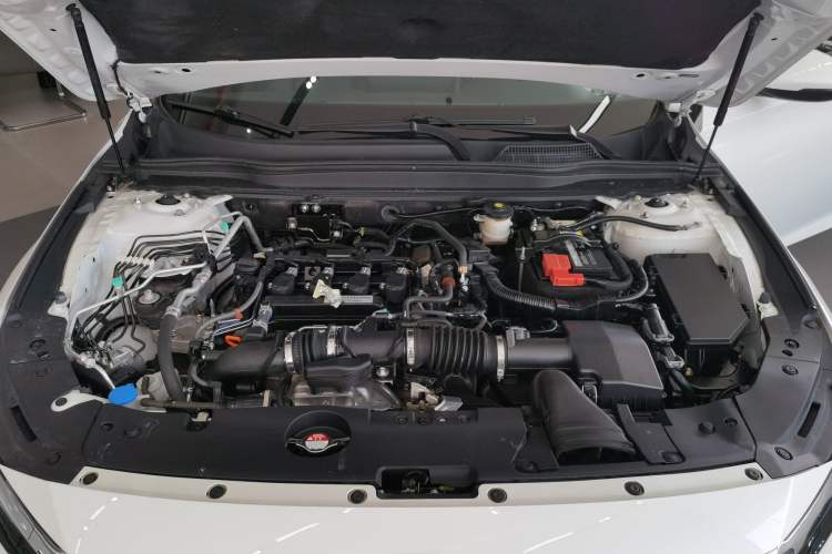 Used Honda Accord 2022 260TURBO Luxury Edition Engine Bay