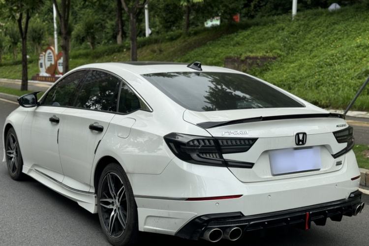 Used Honda Accord 2022 260TURBO Phantom Night · Prestige Edition Exterior 1